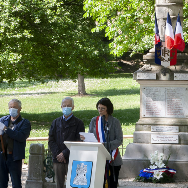 photo commémoration 8 mai 2021